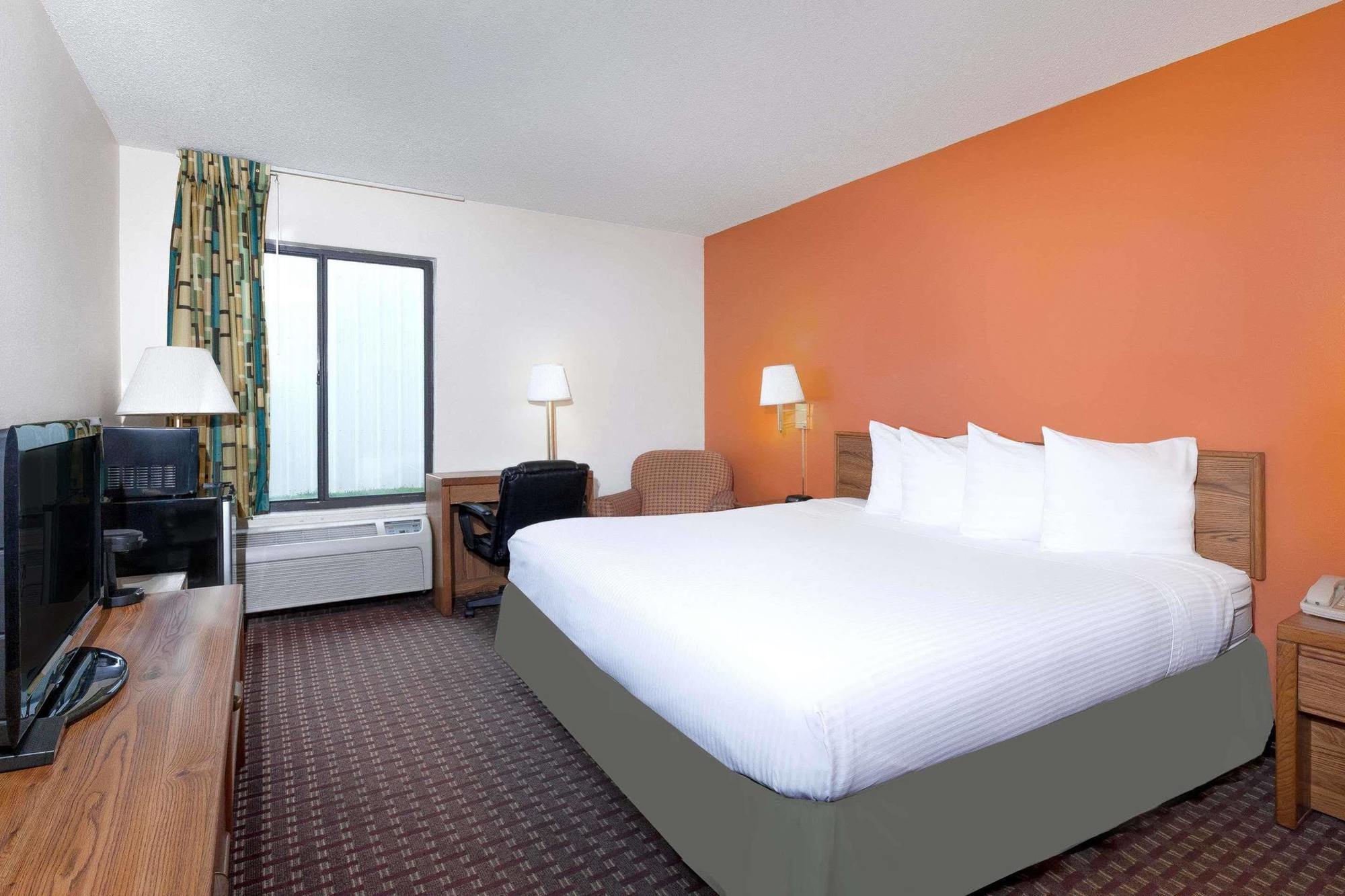ฮาวเวิร์ด จอห์นสัน บาย วินด์แฮม สก็อตต์ ลาฟาแยต Hotel Scott ภายนอก รูปภาพ